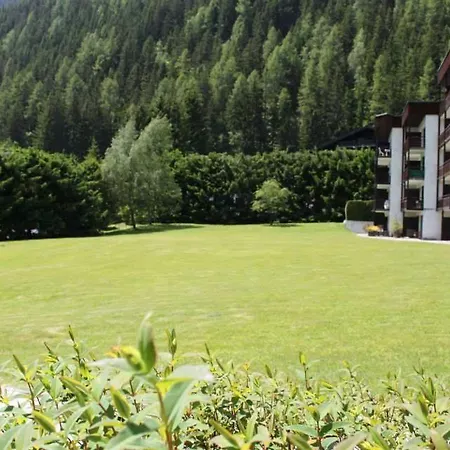 Grands Montets Apartment